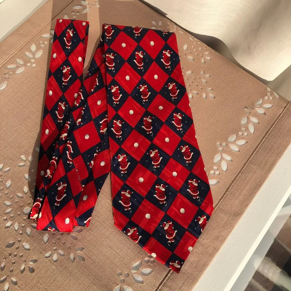 American Greetings Vintage Santa Golf Swing Print Silk Necktie
